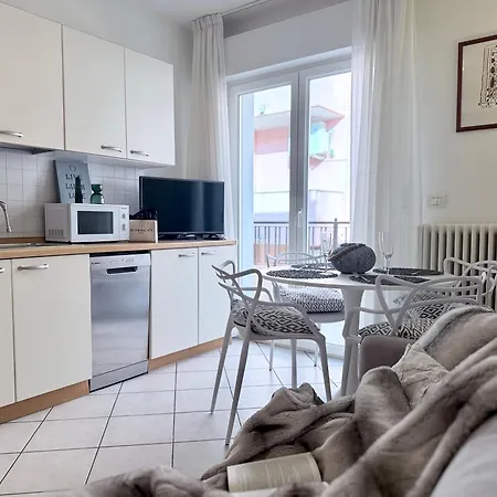 Bixio Leisure Flexrent - Immobiliare Abissinia Апартаменты Риччоне