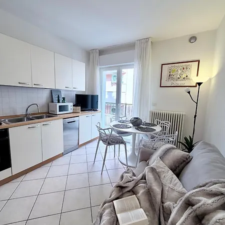 Bixio Leisure- Flexrent Immobiliare Abissinia