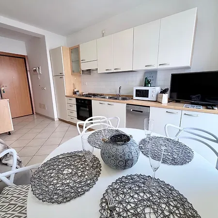 Bixio Leisure- Flexrent Immobiliare Abissinia *