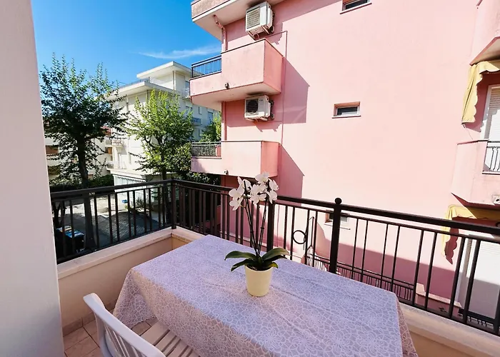 Bixio Leisure Flexrent - Immobiliare Abissinia * 리치오네